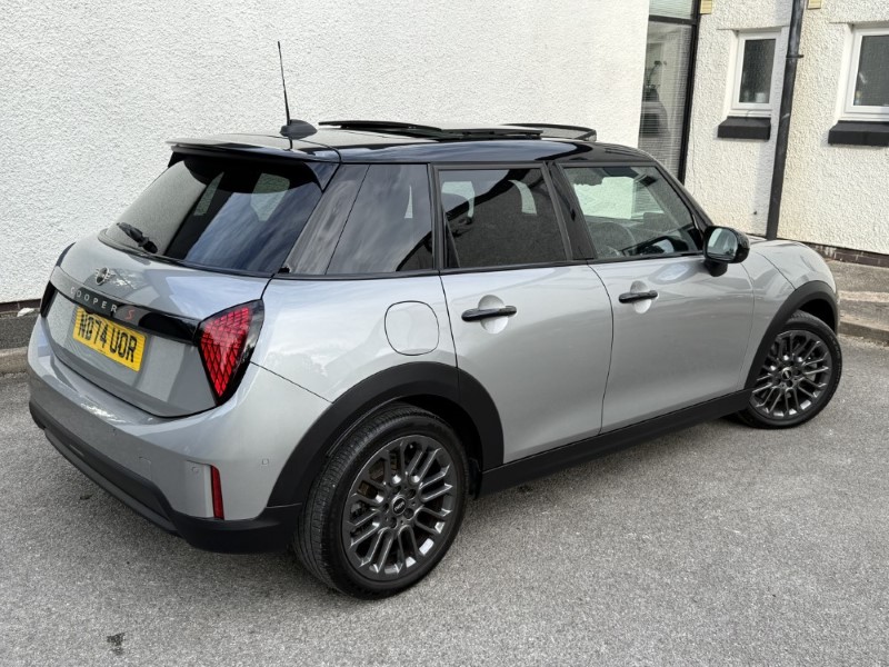 2024 (74) MINI COOPER 2.0 S Classic 5dr Auto 5877253