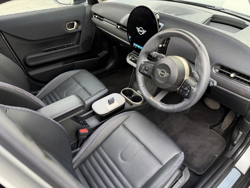 2024 (74) MINI COOPER 2.0 S Classic 5dr Auto 5877247
