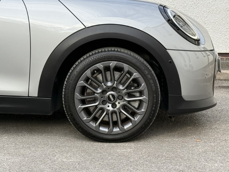 2024 (74) MINI COOPER 2.0 S Classic 5dr Auto 5877249