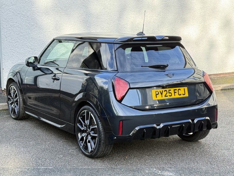 2025 (25) MINI COOPER 1.5 C Sport 3dr Auto 5934507