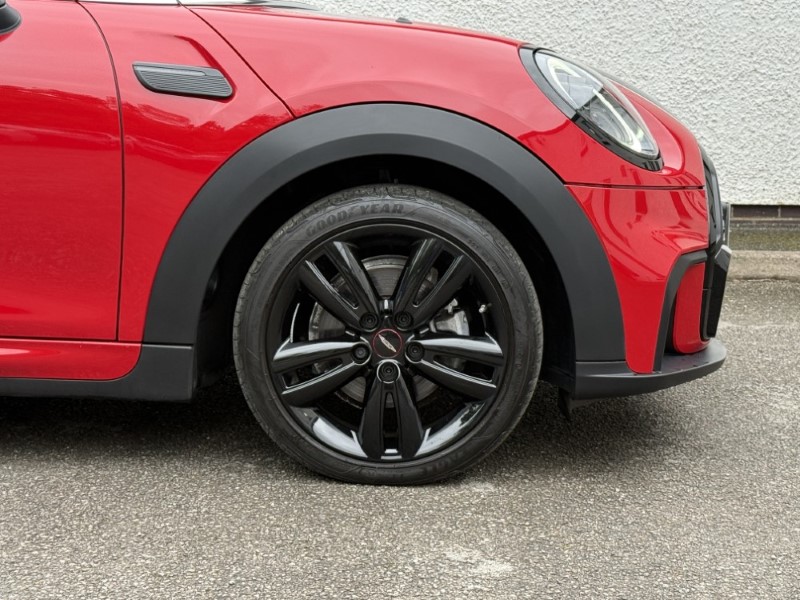 2023 (73) MINI HATCHBACK 1.5 Cooper Sport 3dr Auto 5901937