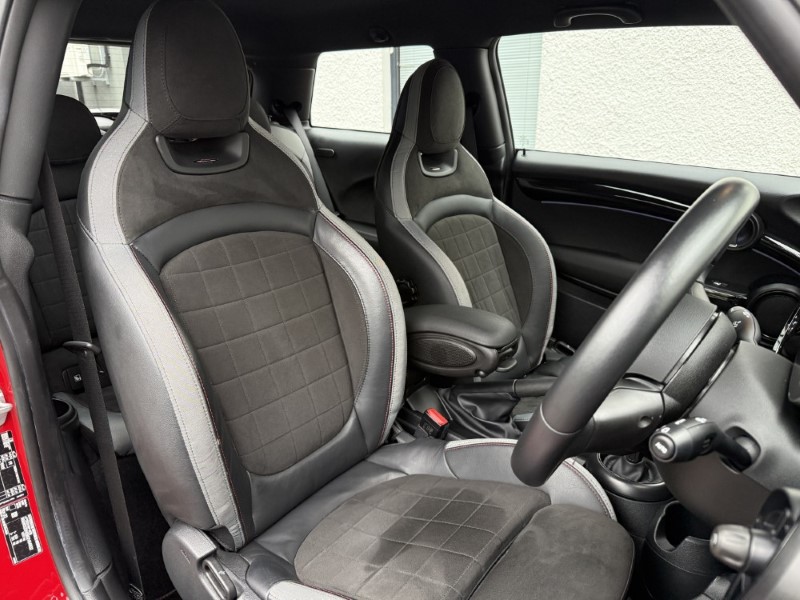 2023 (73) MINI HATCHBACK 1.5 Cooper Sport 3dr Auto 5901938