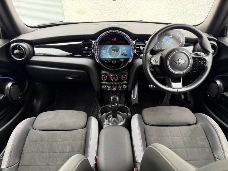 2023 (73) MINI HATCHBACK 1.5 Cooper Sport 3dr Auto 5901926