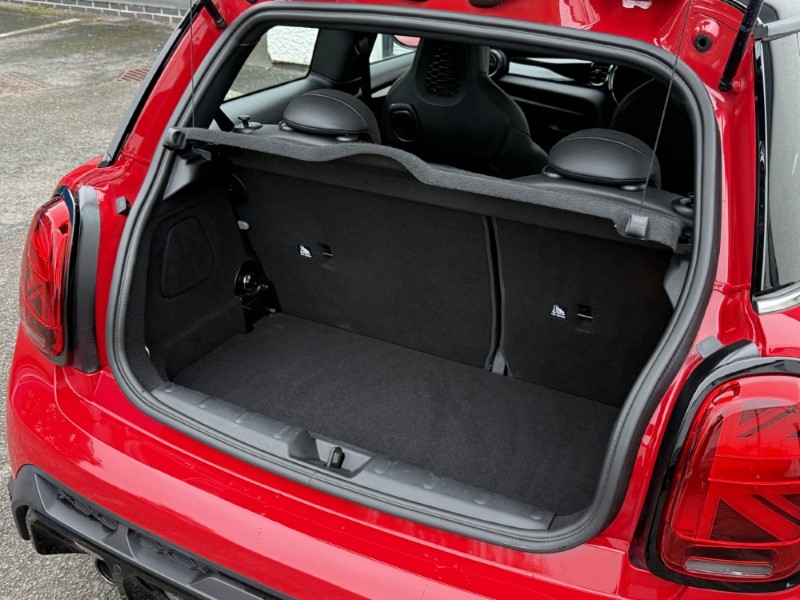 2023 (73) MINI HATCHBACK 1.5 Cooper Sport 3dr Auto 5901933