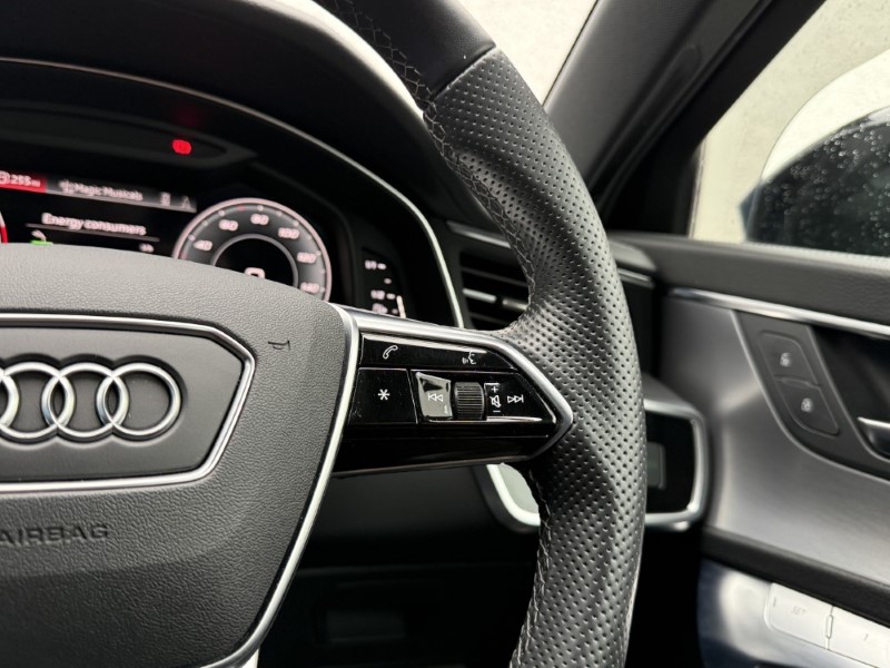 2021 (21) AUDI A6 40 TDI Black Edition 5dr S Tronic 5918565