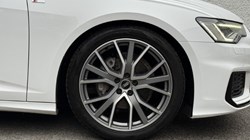 2021 (21) AUDI A6 40 TDI Black Edition 5dr S Tronic 5918590
