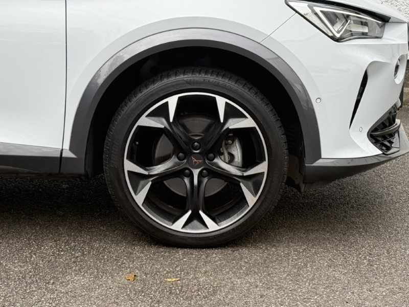 2024 (24) CUPRA FORMENTOR 1.5 TSI 150 V2 5dr 5944839