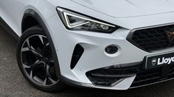 2024 (24) CUPRA FORMENTOR 1.5 TSI 150 V2 5dr 5944847