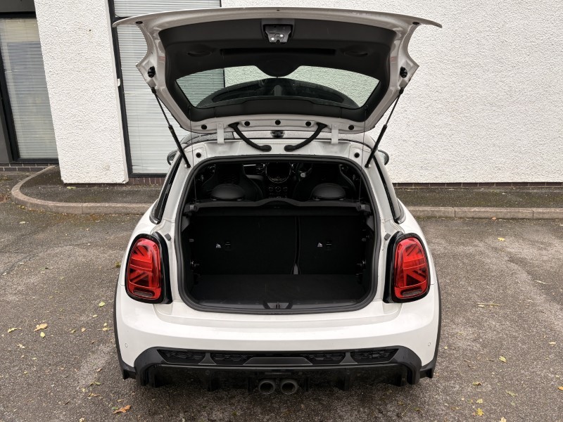 2023 (73) MINI HATCHBACK 2.0 Cooper S Sport Premium 3dr 5976353