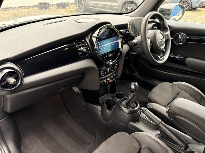 2023 (73) MINI HATCHBACK 2.0 Cooper S Sport Premium 3dr 5976366