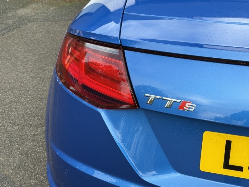 2017 (17) AUDI TT 2.0T FSI Quattro S 2dr S Tronic 5962133