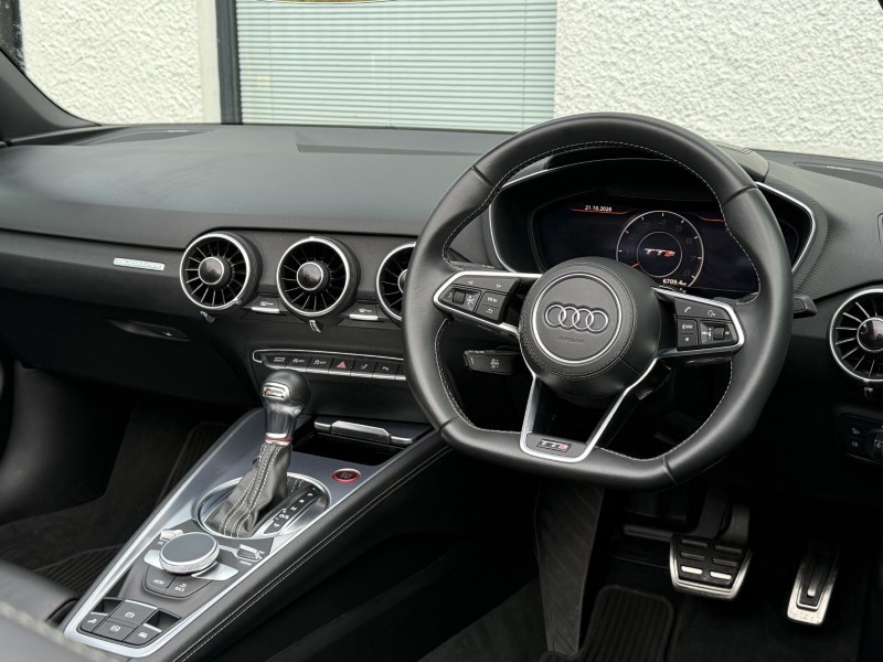2017 (17) AUDI TT 2.0T FSI Quattro S 2dr S Tronic 5962139
