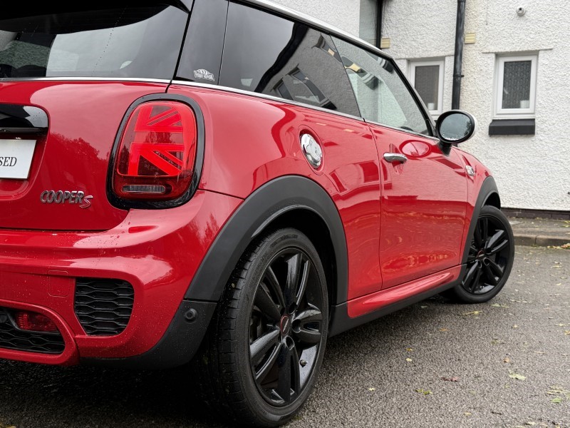 2020 (70) MINI HATCHBACK 2.0 Cooper S Sport II 3dr 5978405