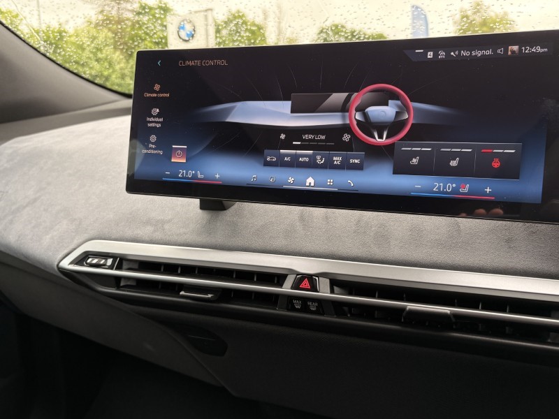 2026 (26) BMW iX 300kW xDrive45 M Sport 101kWh 5dr Auto [Pro Pack] 5952630