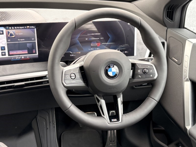 2026 (26) BMW iX 300kW xDrive45 M Sport 101kWh 5dr Auto [Pro Pack] 5979117
