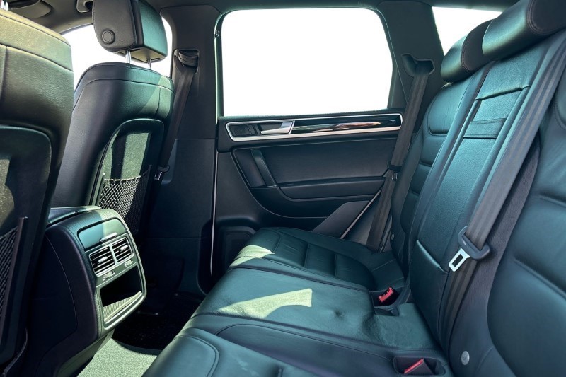 2017 (67) VOLKSWAGEN TOUAREG 3.0 V6 TDI BMT 262 R-Line Plus 5dr Tip Auto 3514961