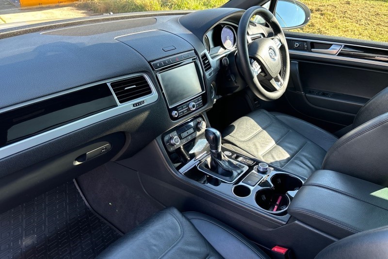 2017 (67) VOLKSWAGEN TOUAREG 3.0 V6 TDI BMT 262 R-Line Plus 5dr Tip Auto 3514985