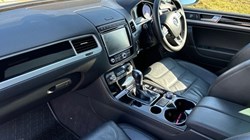 2017 (67) VOLKSWAGEN TOUAREG 3.0 V6 TDI BMT 262 R-Line Plus 5dr Tip Auto 3514985