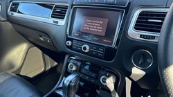 2017 (67) VOLKSWAGEN TOUAREG 3.0 V6 TDI BMT 262 R-Line Plus 5dr Tip Auto 3514978