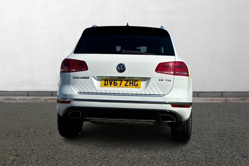 2017 (67) VOLKSWAGEN TOUAREG 3.0 V6 TDI BMT 262 R-Line Plus 5dr Tip Auto 3514963
