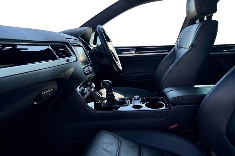 2017 (67) VOLKSWAGEN TOUAREG 3.0 V6 TDI BMT 262 R-Line Plus 5dr Tip Auto 3514960