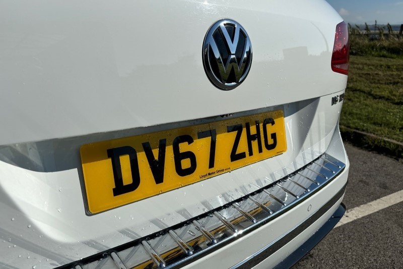 2017 (67) VOLKSWAGEN TOUAREG 3.0 V6 TDI BMT 262 R-Line Plus 5dr Tip Auto 3514992