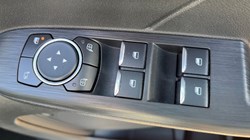 2021 (71) FORD KUGA 2.5 PHEV ST-Line X Edition 5dr CVT 3490472