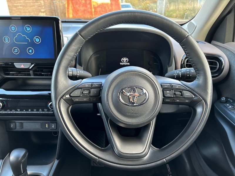 2022 (22) TOYOTA YARIS CROSS 1.5 Hybrid Excel 5dr CVT 3591256