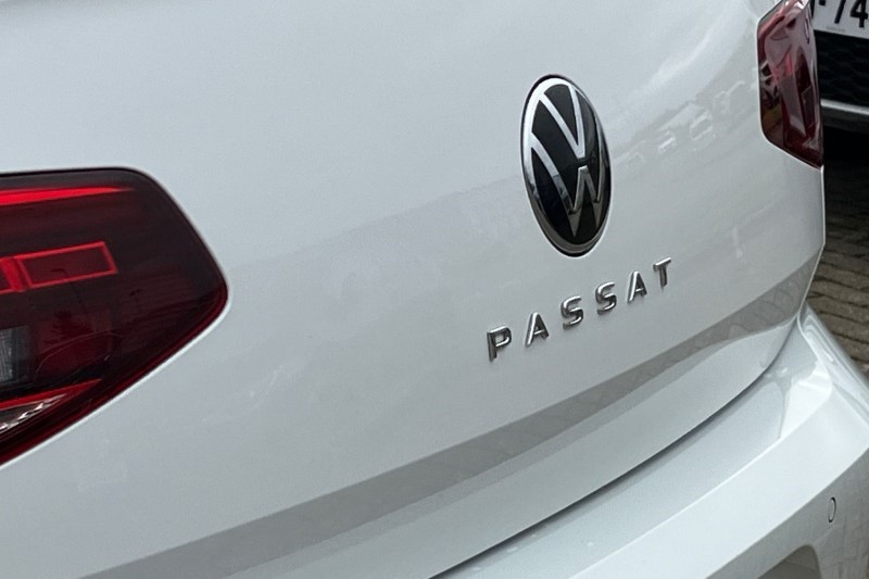 2021 (21) VOLKSWAGEN PASSAT 2.0 TDI EVO SCR R-Line 4dr DSG 3466694