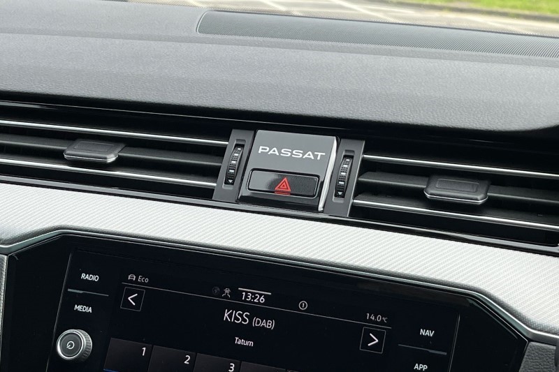 2021 (21) VOLKSWAGEN PASSAT 2.0 TDI EVO SCR R-Line 4dr DSG 3466679