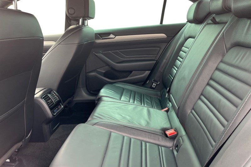 2021 (21) VOLKSWAGEN PASSAT 2.0 TDI EVO SCR R-Line 4dr DSG 3466654