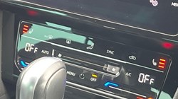 2021 (21) VOLKSWAGEN PASSAT 2.0 TDI EVO SCR R-Line 4dr DSG 3466678