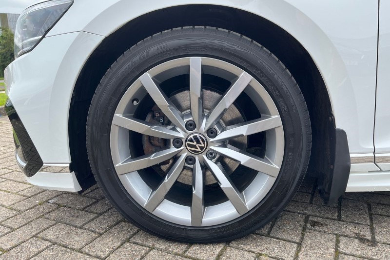 2021 (21) VOLKSWAGEN PASSAT 2.0 TDI EVO SCR R-Line 4dr DSG 3466658