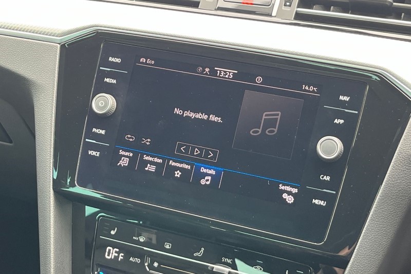 2021 (21) VOLKSWAGEN PASSAT 2.0 TDI EVO SCR R-Line 4dr DSG 3466675