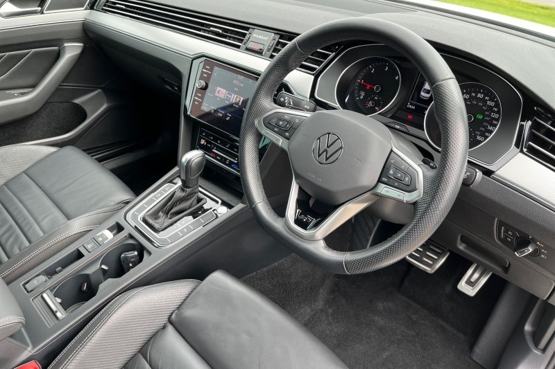2021 (21) VOLKSWAGEN PASSAT 2.0 TDI EVO SCR R-Line 4dr DSG 3466660