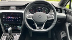 2021 (21) VOLKSWAGEN PASSAT 2.0 TDI EVO SCR R-Line 4dr DSG 3466667