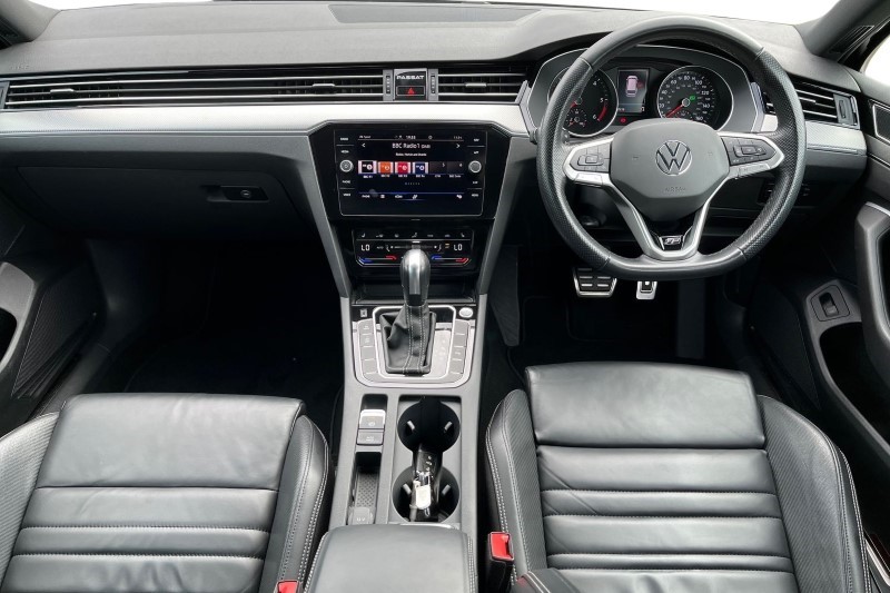 2021 (21) VOLKSWAGEN PASSAT 2.0 TDI EVO SCR R-Line 5dr DSG 3472745