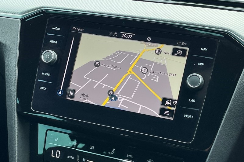 2021 (21) VOLKSWAGEN PASSAT 2.0 TDI EVO SCR R-Line 5dr DSG 3472759