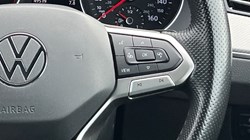 2021 (21) VOLKSWAGEN PASSAT 2.0 TDI EVO SCR R-Line 5dr DSG 3472755