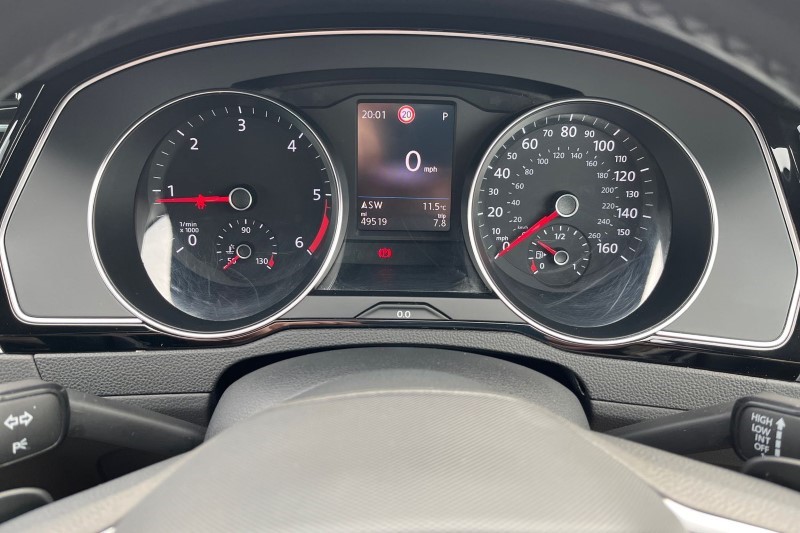 2021 (21) VOLKSWAGEN PASSAT 2.0 TDI EVO SCR R-Line 5dr DSG 3472756