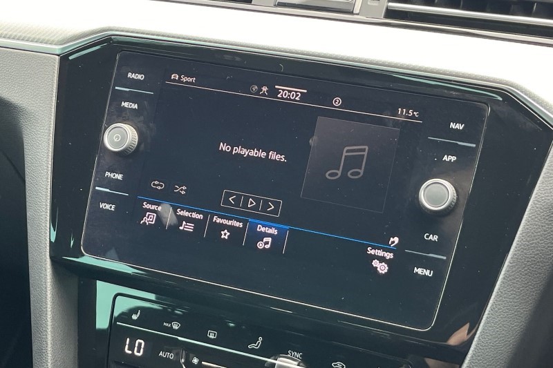 2021 (21) VOLKSWAGEN PASSAT 2.0 TDI EVO SCR R-Line 5dr DSG 3472761