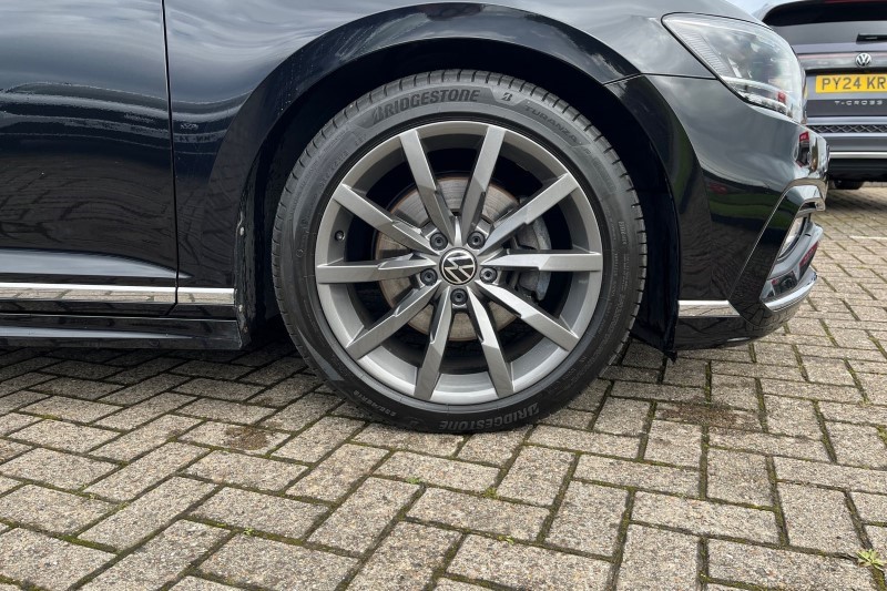 2021 (21) VOLKSWAGEN PASSAT 2.0 TDI EVO SCR R-Line 5dr DSG 3472744