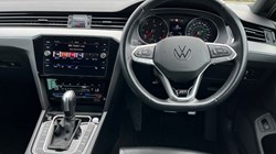 2021 (21) VOLKSWAGEN PASSAT 2.0 TDI EVO SCR R-Line 5dr DSG 3472757