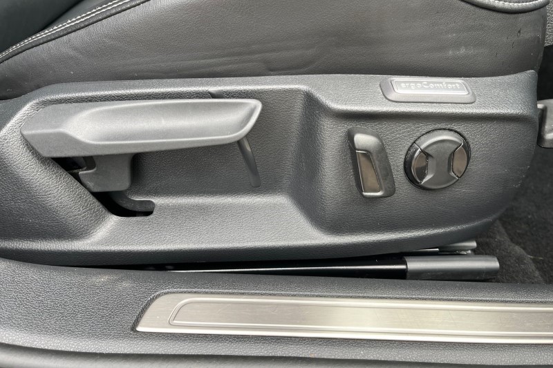 2021 (21) VOLKSWAGEN PASSAT 2.0 TDI EVO SCR R-Line 5dr DSG 3472750