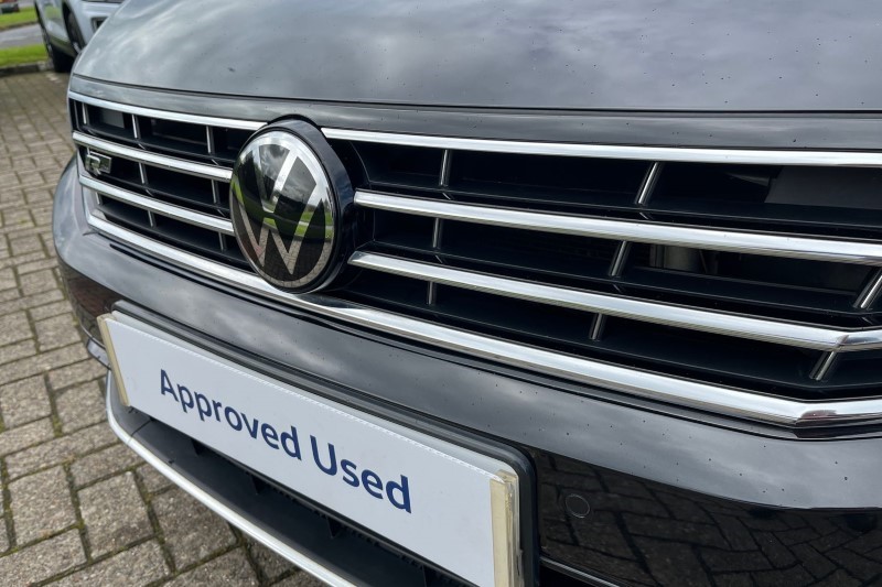 2021 (21) VOLKSWAGEN PASSAT 2.0 TDI EVO SCR R-Line 5dr DSG 3472776