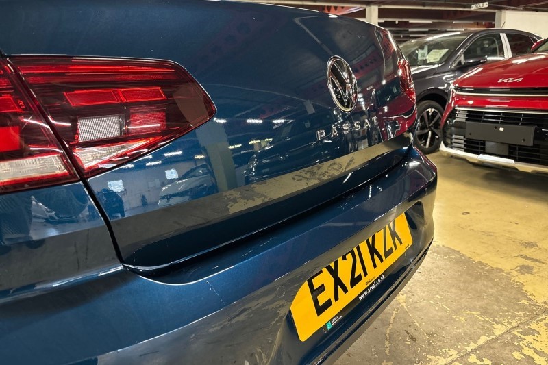2021 (21) VOLKSWAGEN PASSAT 2.0 TDI EVO SCR SE Nav 4dr 3450466