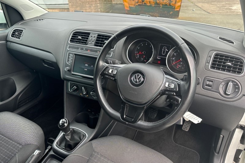 2016 (16) VOLKSWAGEN POLO 1.2 TSI Match 5dr 3476365