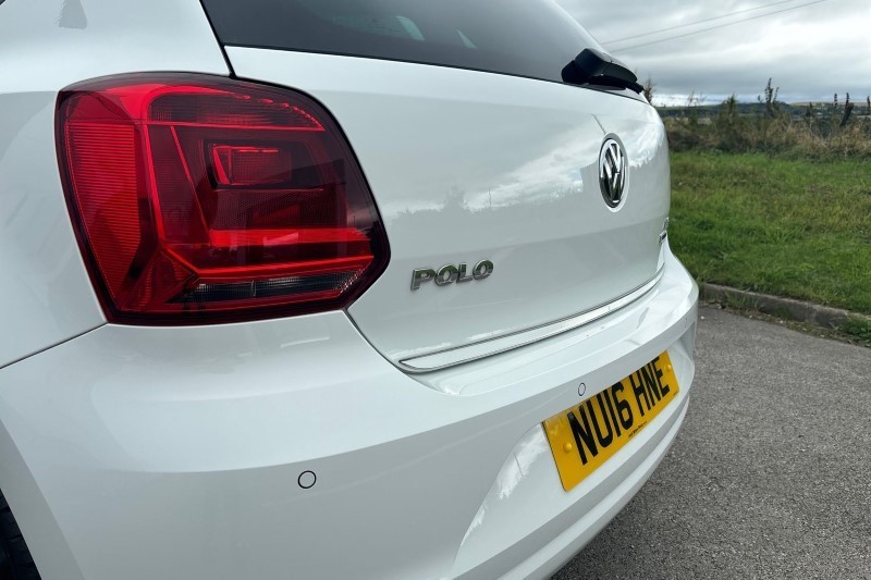 2016 (16) VOLKSWAGEN POLO 1.2 TSI Match 5dr 3476389