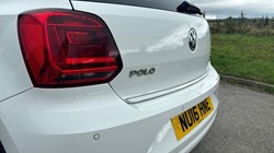 2016 (16) VOLKSWAGEN POLO 1.2 TSI Match 5dr 3476389