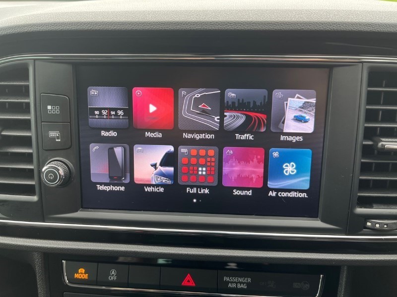 2018 (18) SEAT LEON 1.4 TSI 125 FR Technology 5dr 3467460